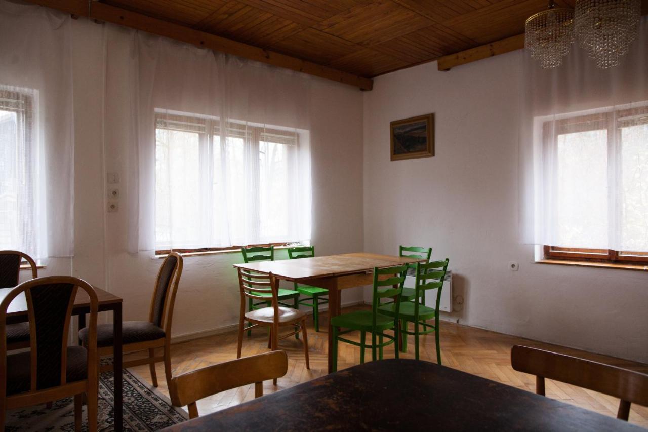 Galerka Lisny Ξενοδοχείο Εξωτερικό φωτογραφία